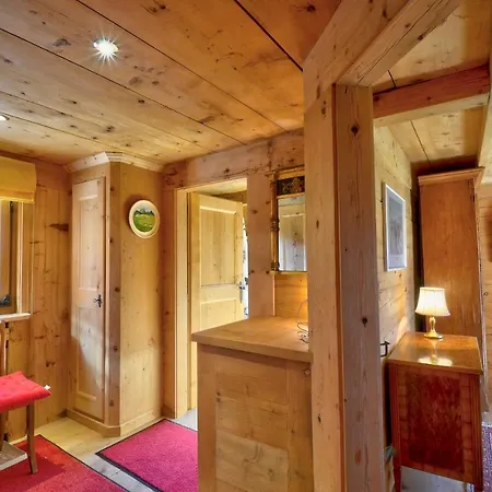 木屋 Chalet Love Nest Rougemont